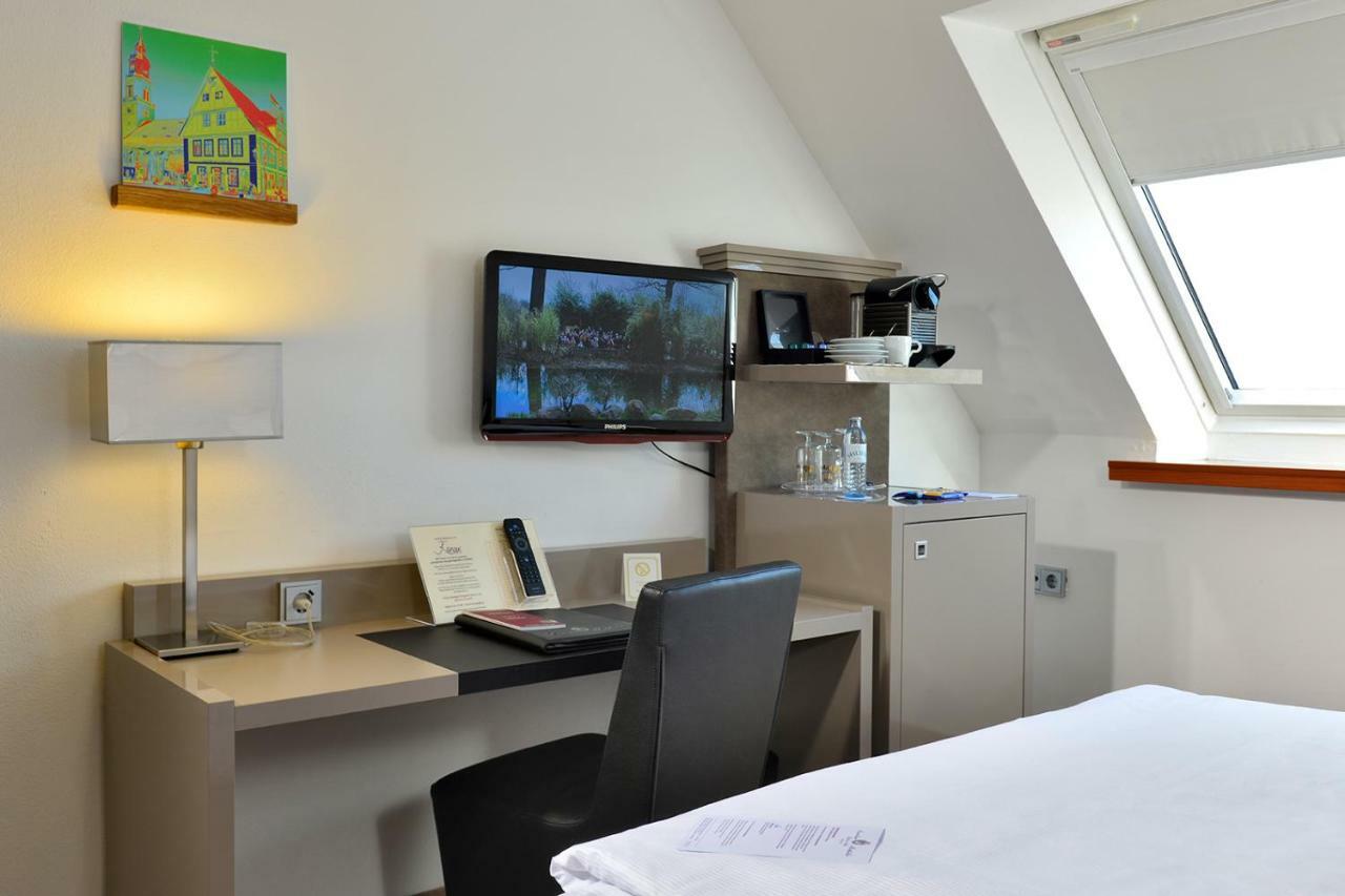 Hotel Caroline Mathilde Celle Exteriör bild